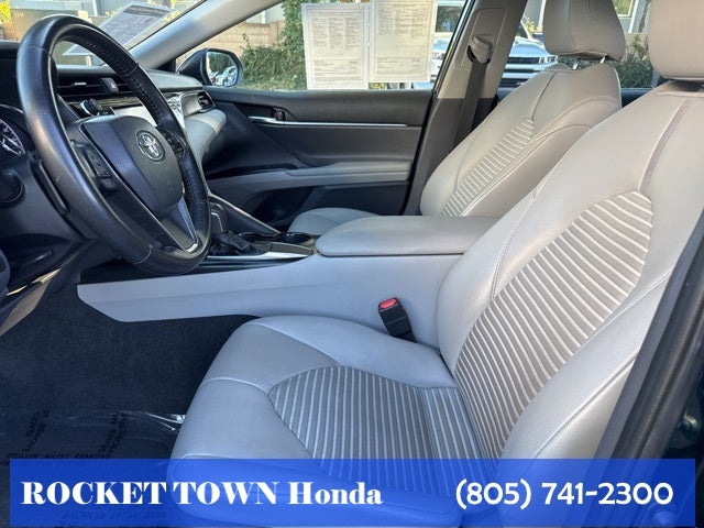 2019 Toyota Camry SE