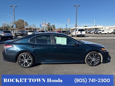 2019 Toyota Camry SE