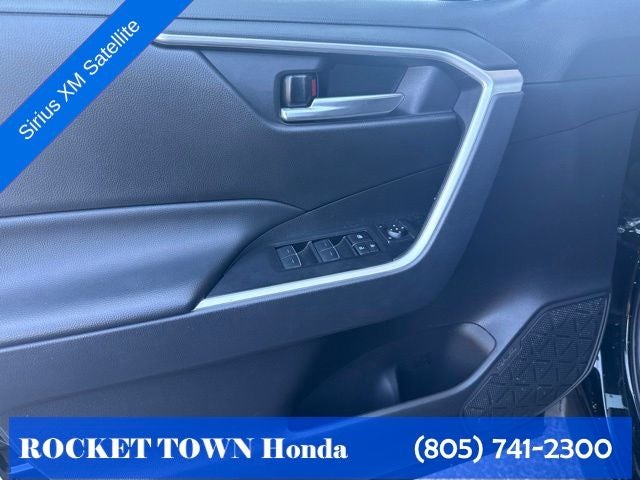 2025 Toyota RAV4 Hybrid Hybrid XLE