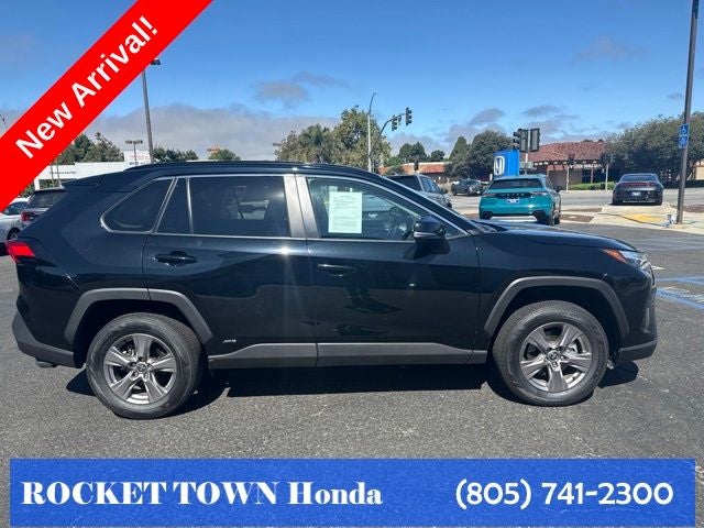 2025 Toyota RAV4 Hybrid Hybrid XLE