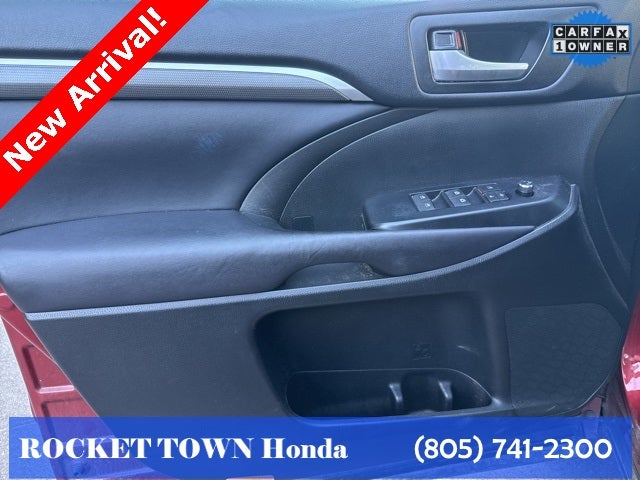 2017 Toyota Highlander SE