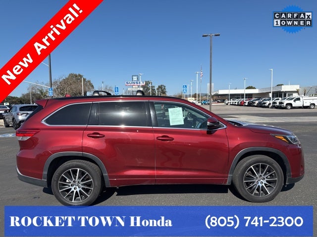 2017 Toyota Highlander SE