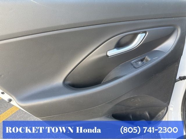 2019 Hyundai Elantra GT Auto