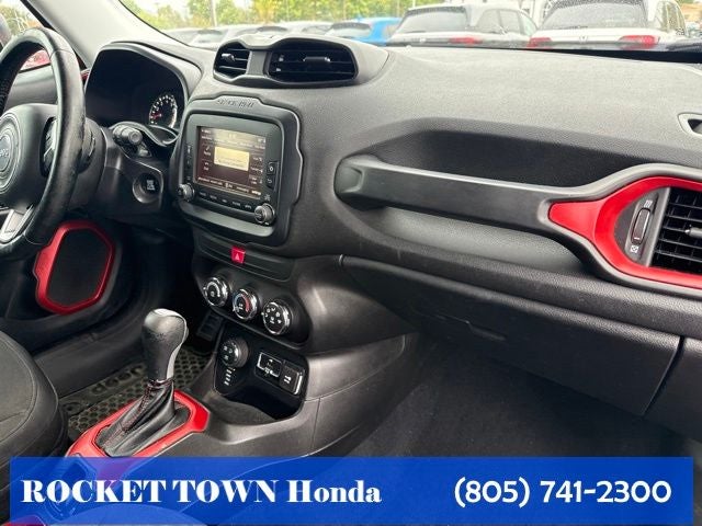2016 Jeep Renegade Trailhawk